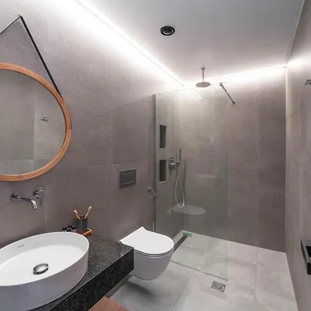 Hotel Oasis 2*