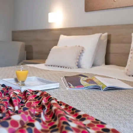 Oasis Hotel 2*