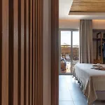Отель Oasis