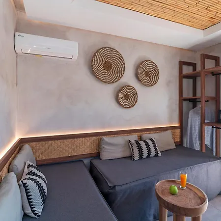 Oasis Πρασονήσι