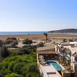 فندق Oasis براسونيسي