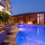 Oasis فندق